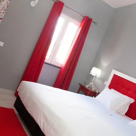 Quinta Dos I's - Algarve 팜스테이 *